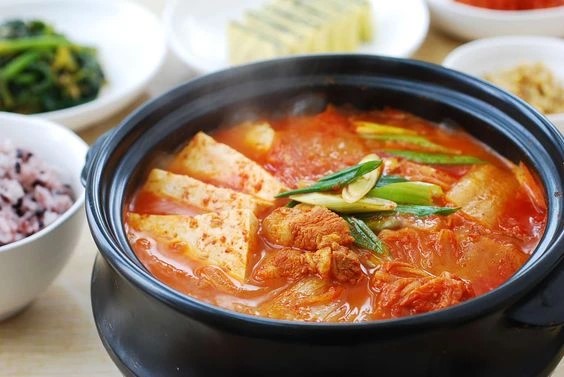 Korean-Chili-Menu-Kimchi-Stew-kimchi-jjigae